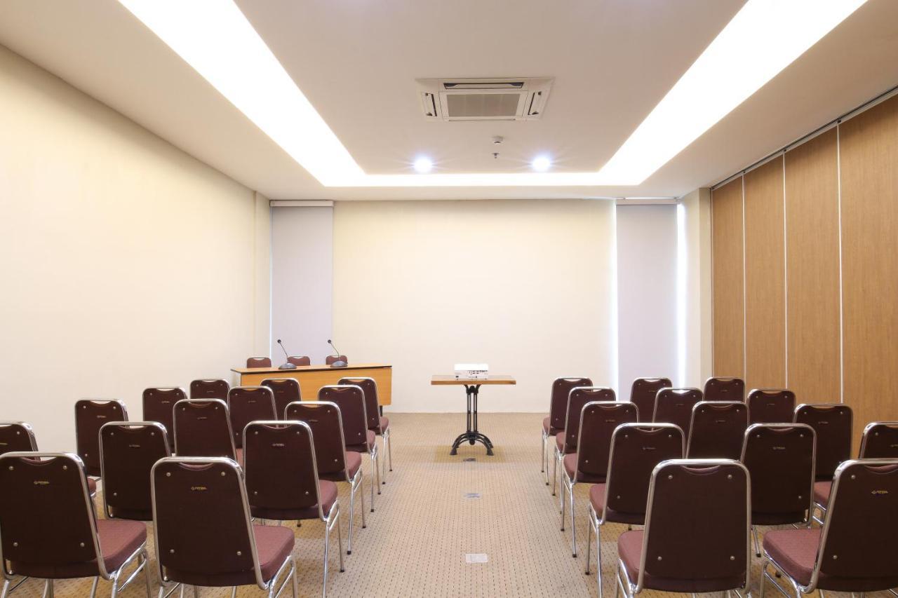 Terraz Tree Hotel Jakarta Jacarta Exterior foto
