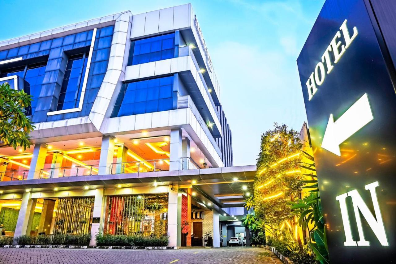Terraz Tree Hotel Jakarta Jacarta Exterior foto