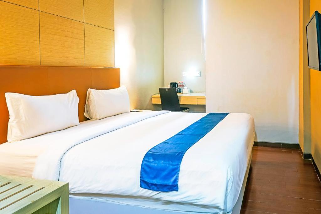Terraz Tree Hotel Jakarta Jacarta Exterior foto